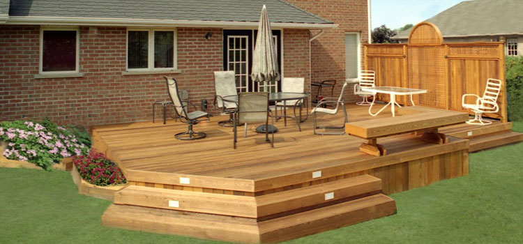 Cedar Composite Decking in Redondo Beach, CA